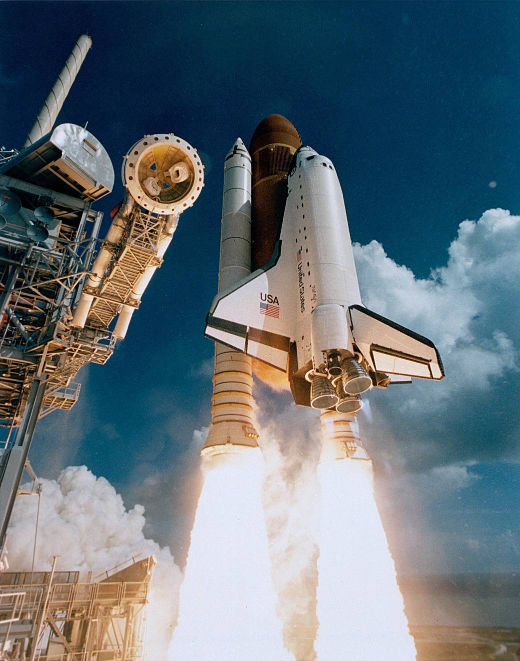  Maiden launch of Shuttle Atlantis. Photo courtesy of NASA. 